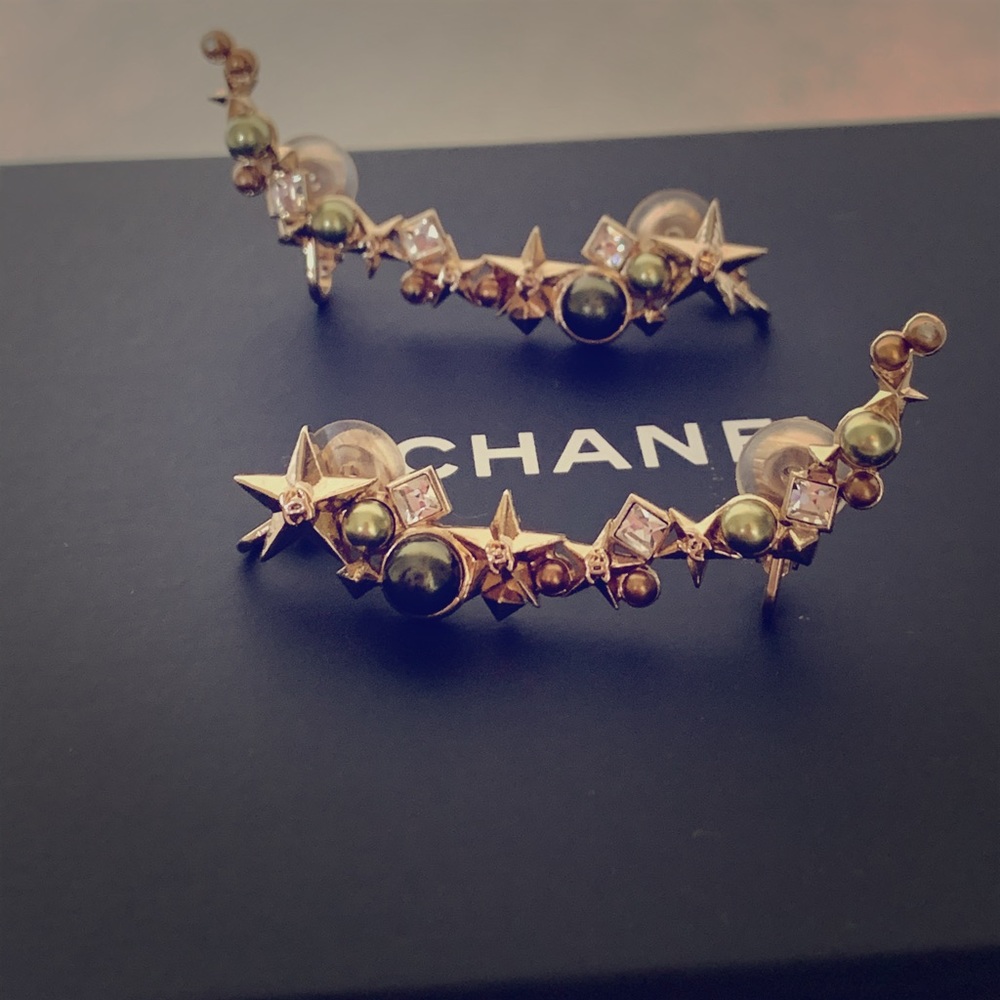 Chanel climber clip on earrings
